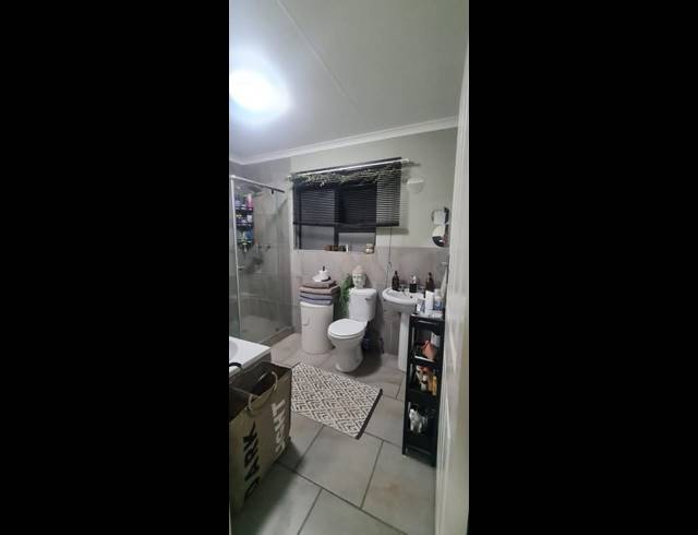 3 BEDROOM PROPERTY TO RENT IN STRUBENVALE